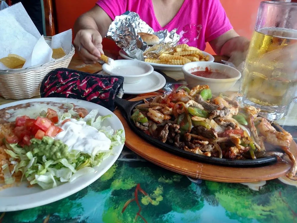 Lunch Texas Fajitas